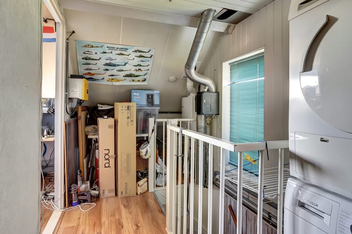 Photo 17 of Helmkruid 28