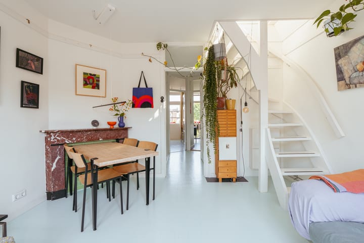 Photo 6 of Nieuwe Looiersdwarsstraat 7-2