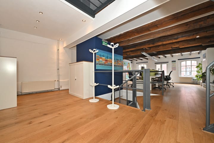 Photo 6 of Dubbelstraat 60