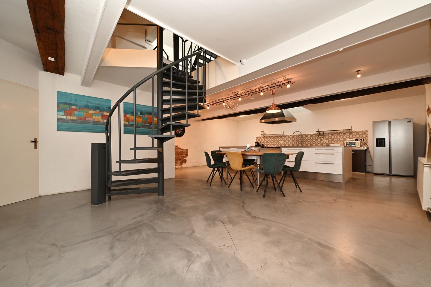 Foto 10 van Dubbelstraat 60