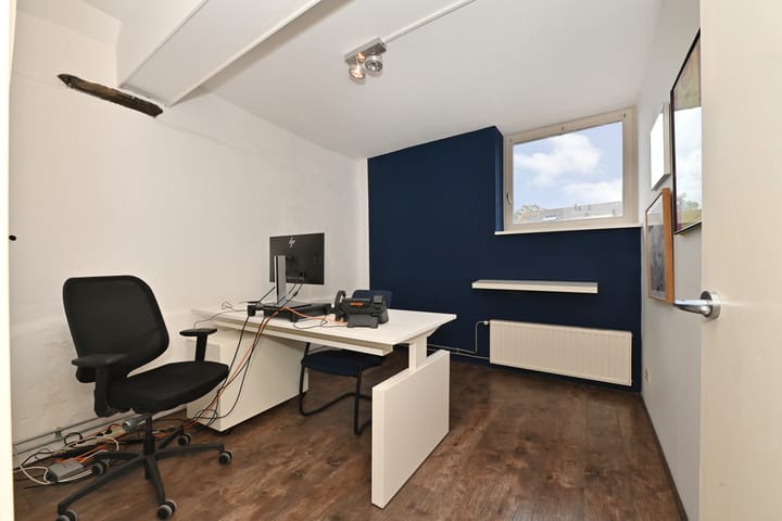 Photo 22 of Dubbelstraat 60