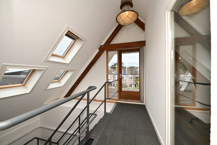 Photo 29 of Dubbelstraat 60