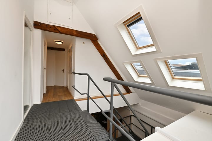 Photo 31 of Dubbelstraat 60