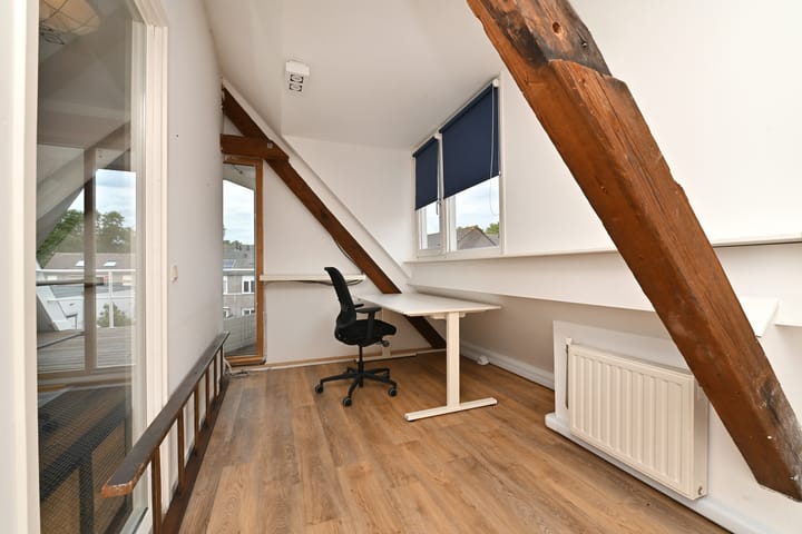 Photo 32 of Dubbelstraat 60