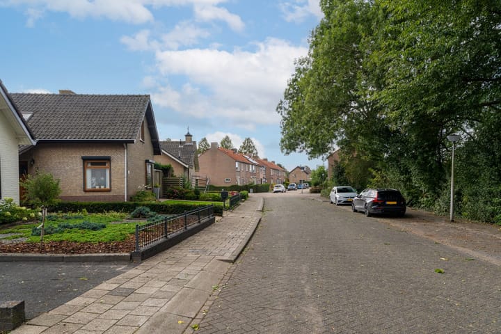 Foto 10 van van Duvenvoordestraat 20