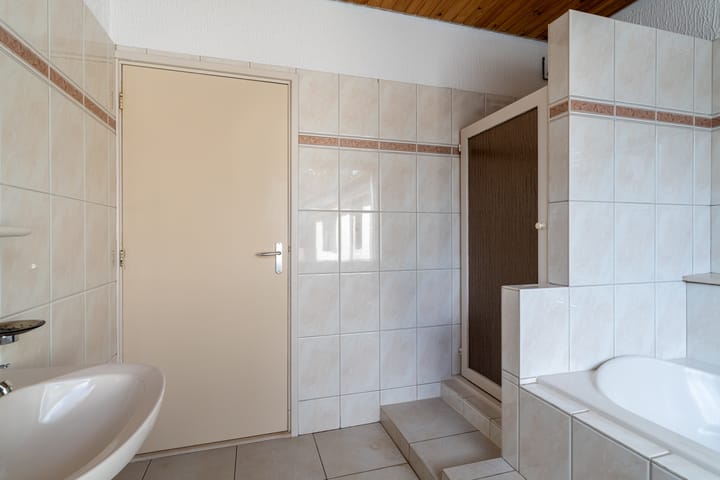 Foto 22 van van Duvenvoordestraat 20