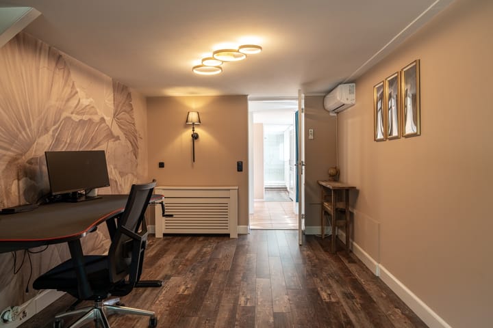 Foto 23 van van Duvenvoordestraat 20