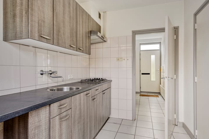 Photo 15 of Aartswaardenstraat 10