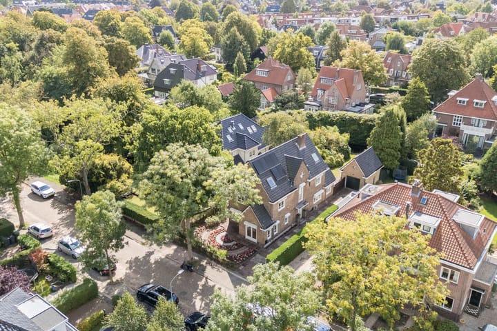 Foto 57 van Frederik Hendriklaan 14