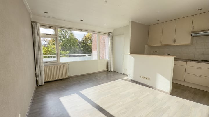 Photo 3 of Caspar Damstraat 25