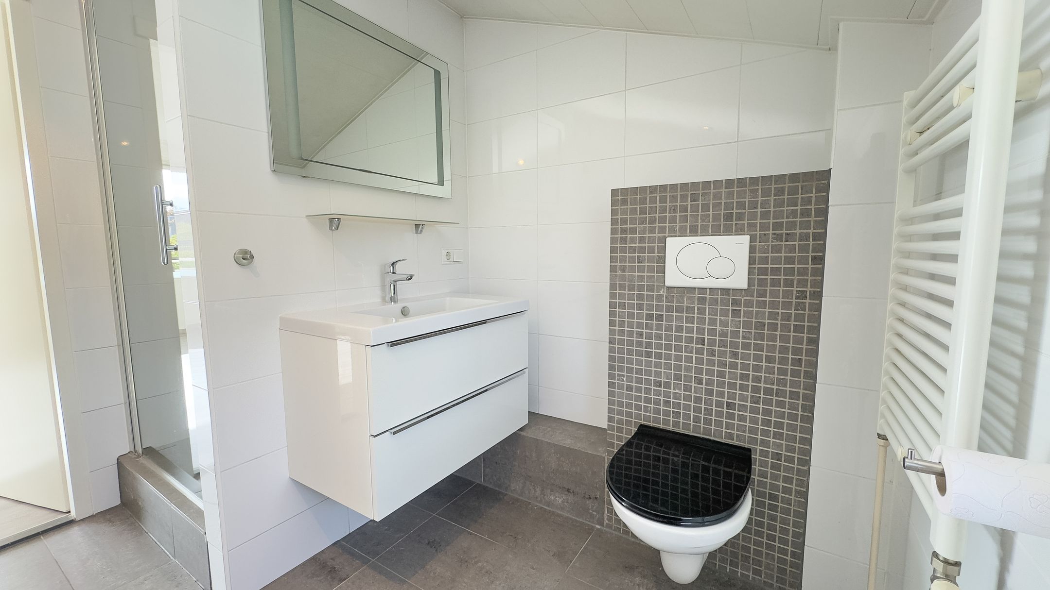 Foto 15 van Caspar Damstraat 25