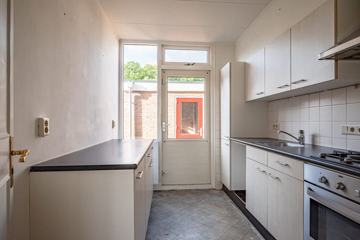 Photo 11 of Koningin Julianastraat 49