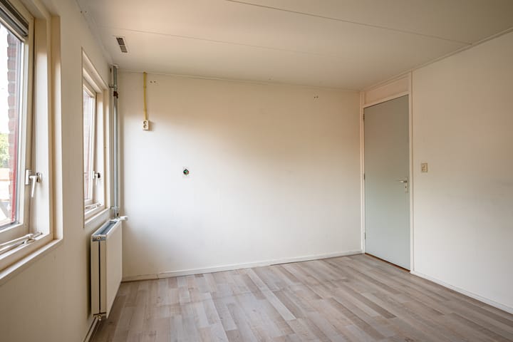 Photo 18 of Koningin Julianastraat 49