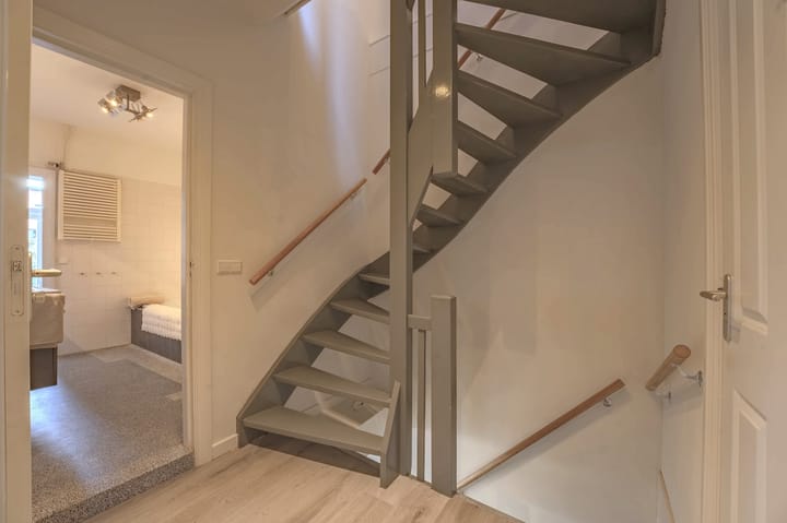 Foto 28 van Kampervest 49