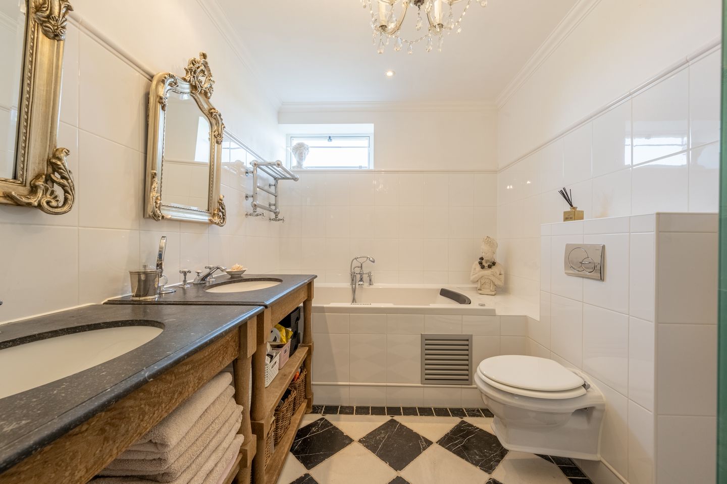 Photo 34 of Molendijk 45