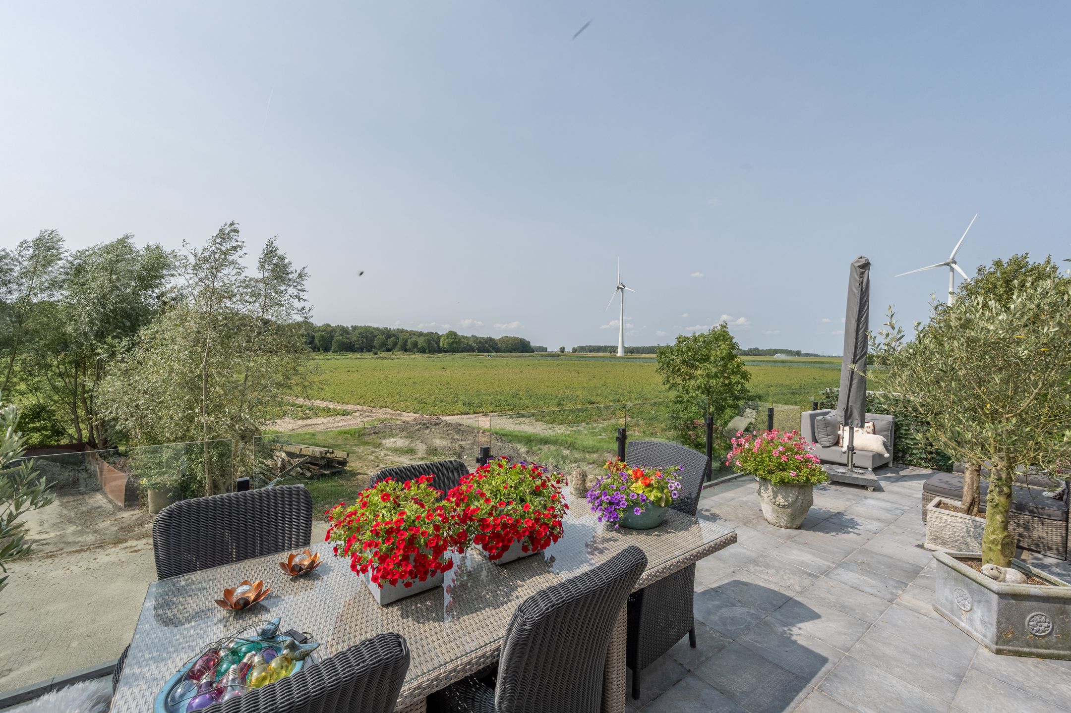 Photo 36 of Molendijk 45