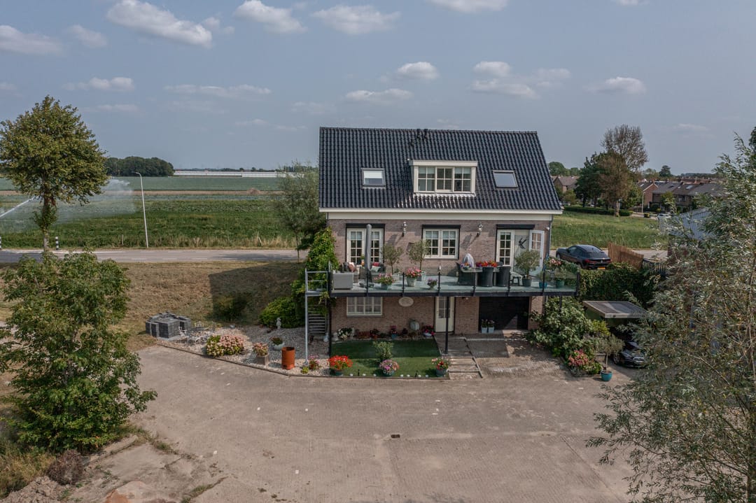 Photo 53 of Molendijk 45