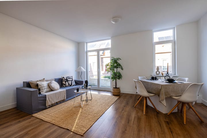 Foto 2 van Topaasstraat 10-A