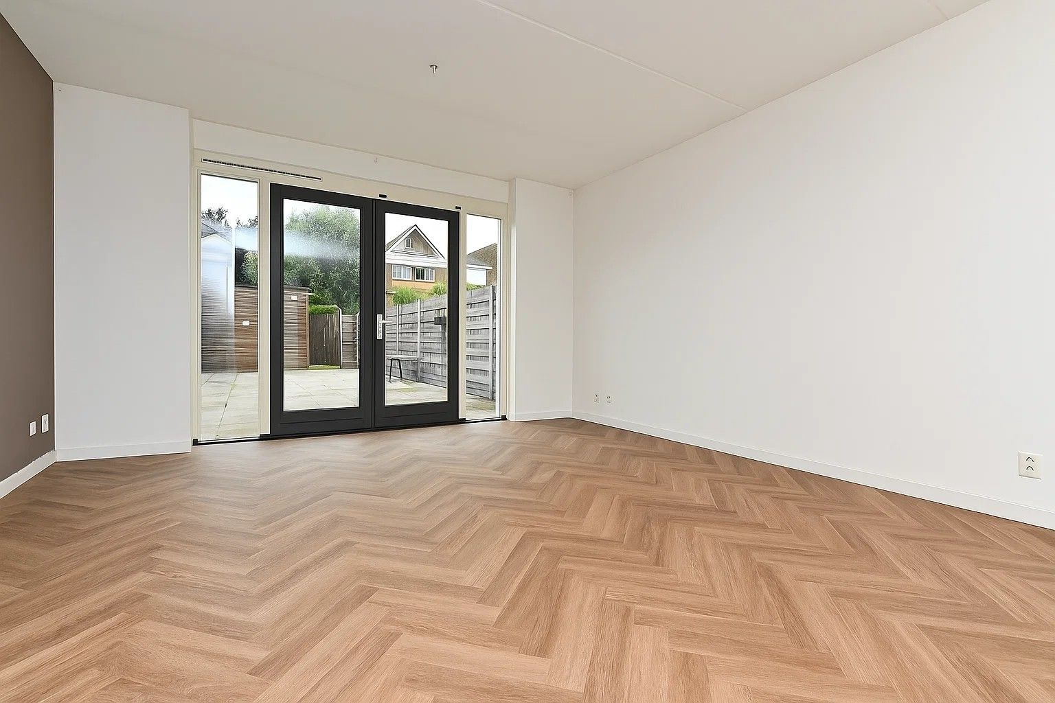 Foto 18 van Burgemeester Hendrixstraat 41