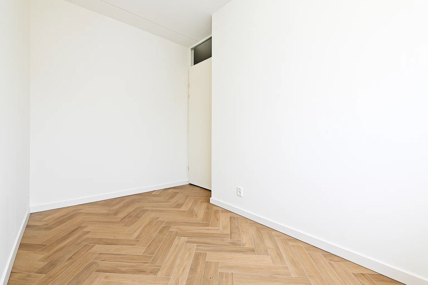 Foto 34 van Burgemeester Hendrixstraat 41