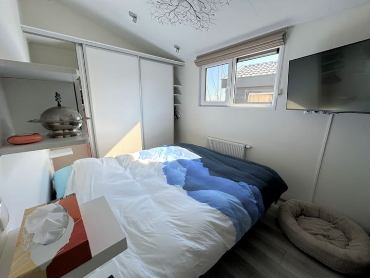 Foto 8 van Zuiderdijk 1-B079