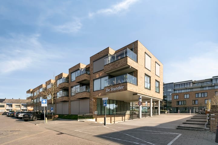 Photo 6 of Wilhelminastraat 77