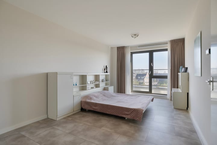 Photo 31 of Wilhelminastraat 77