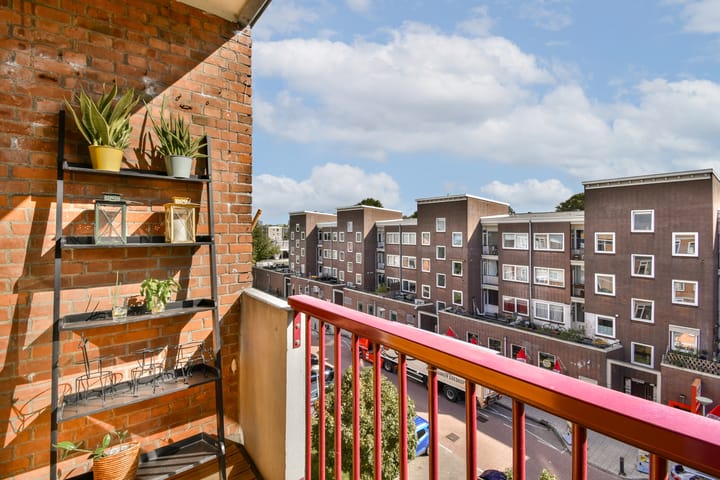 Foto 8 van Pieter Calandlaan 44-3