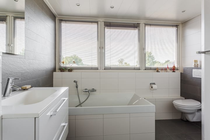 Photo 3 of Zeelandsedijk 10