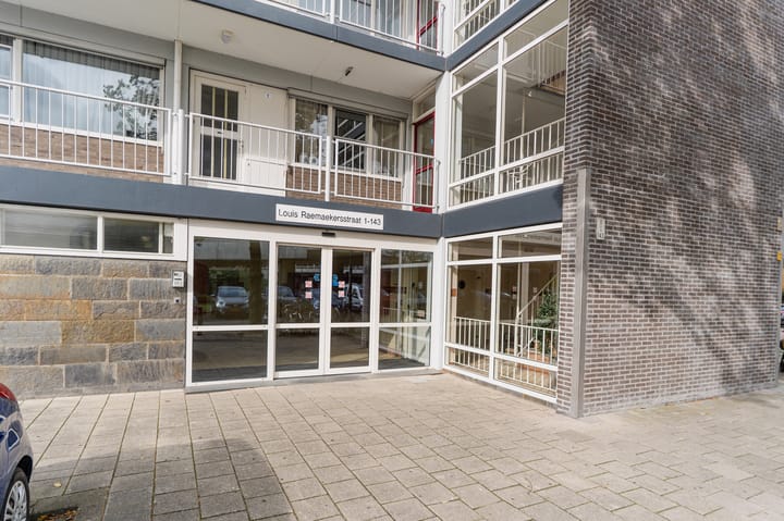 Photo 31 of Louis Raemaekersstraat 125