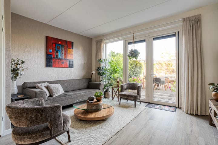 Foto 4 van Lortzinghof 63