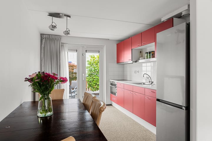 Foto 3 van E. du Perronstraat 52