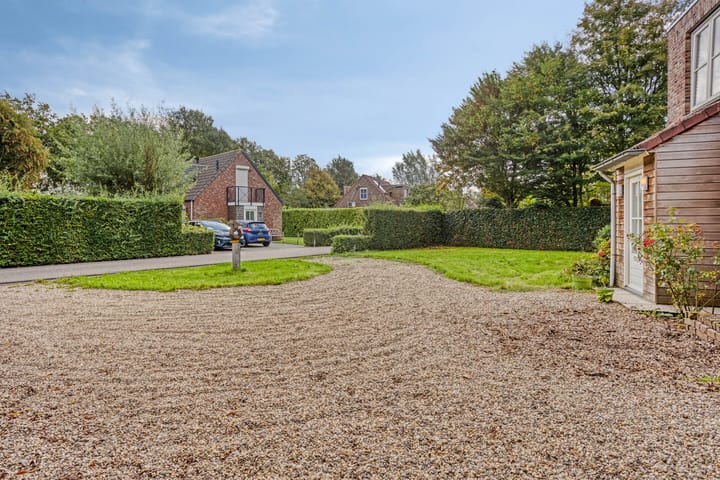 Foto 3 van Bronsbergen 25-R196