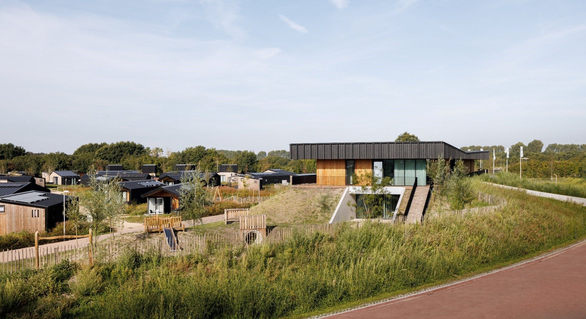 3-bedroom freehold villa in Zwartewaal — photo 2 of 5