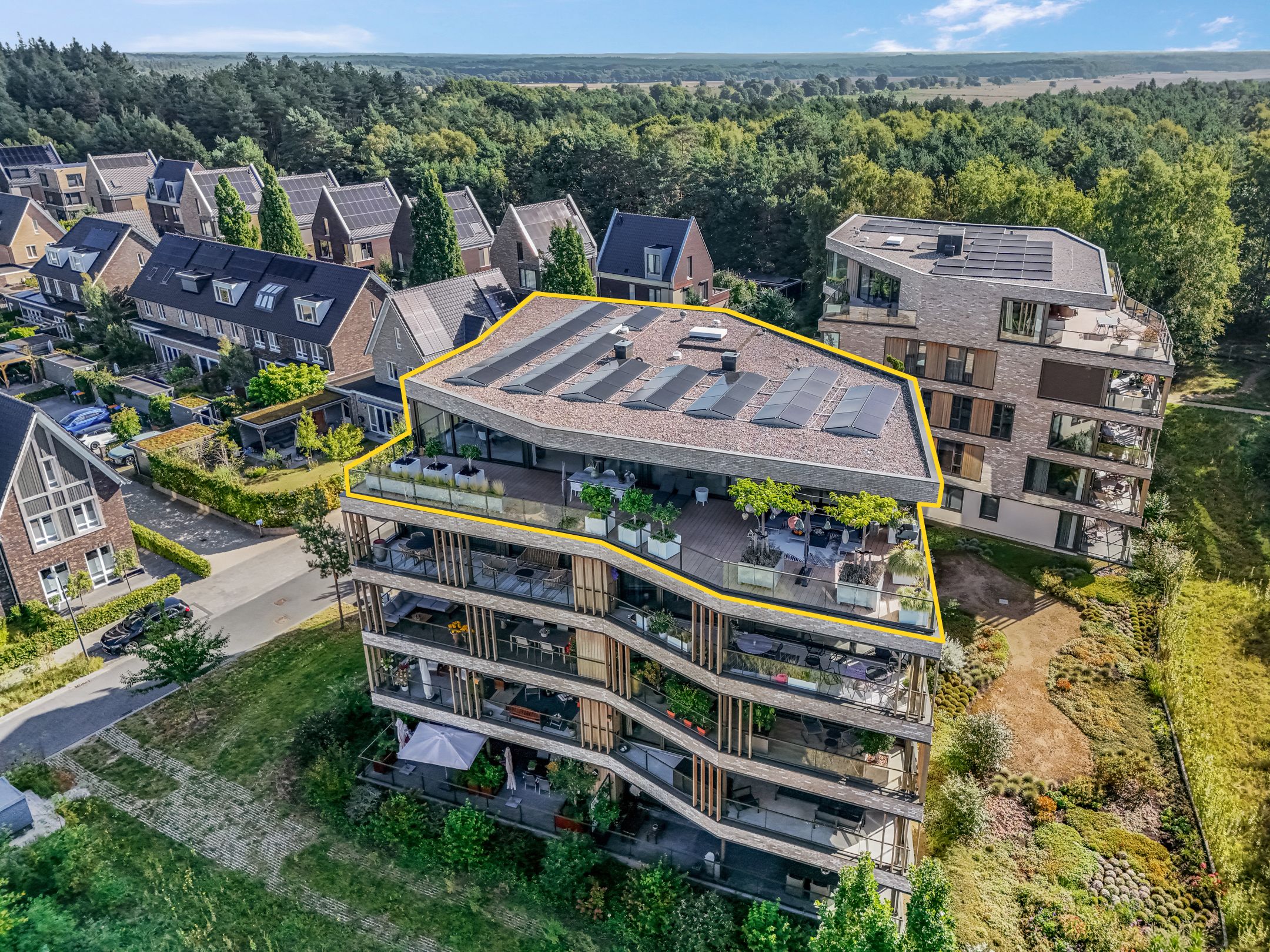 Barend Veenendaalstraat, 20, Ede, 6711XH, Gelderland, Nederland 20 