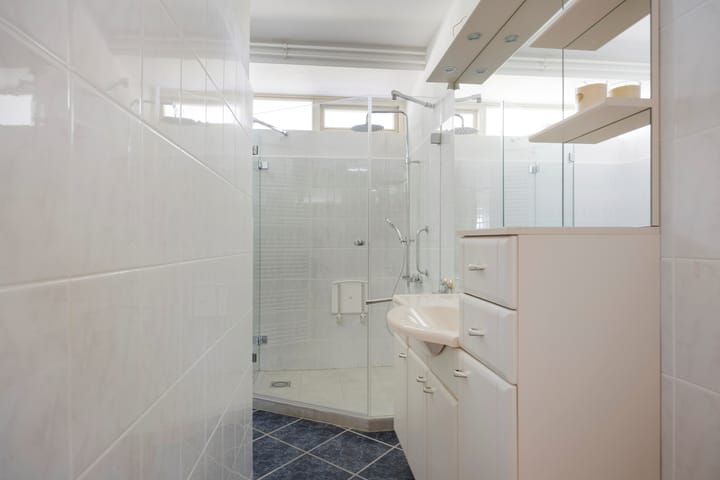 Photo 19 of Malvert 6249