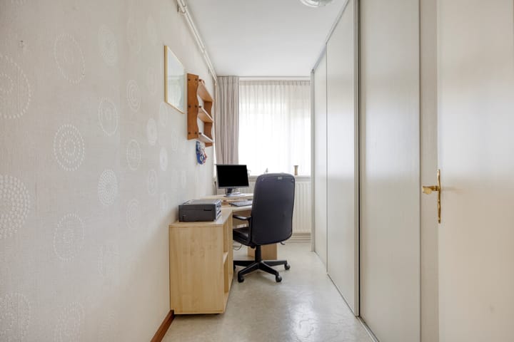 Photo 23 of Malvert 6249