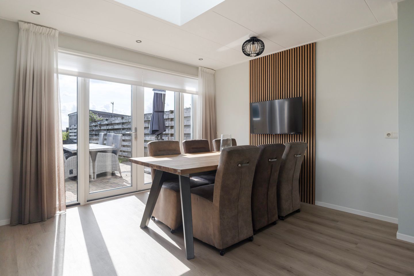 Foto 14 van Memerdastate 6