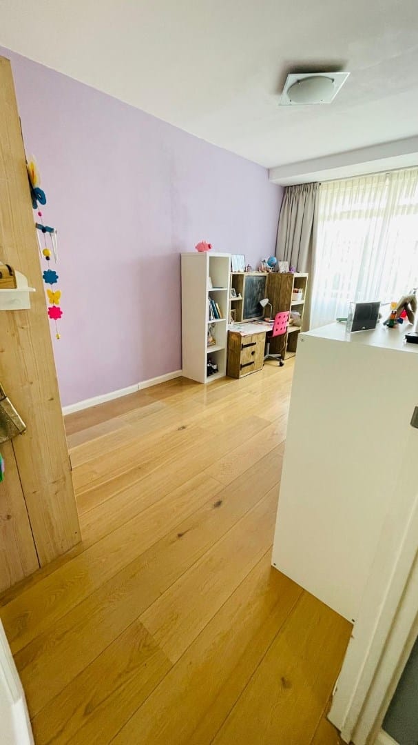 Foto 8 van Volendamlaan 994