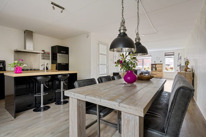 Foto 2 van De Kampen 10