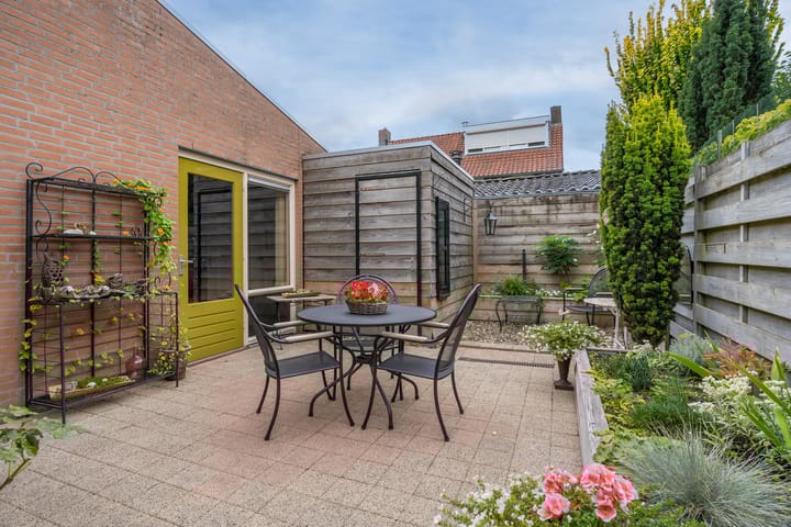 Foto 18 van Nestelaar 9