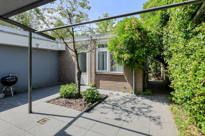 Photo 51 of Baronielaan 84