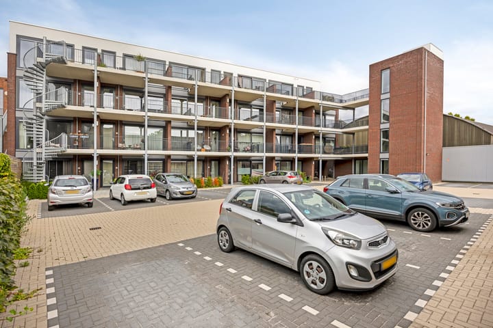 Foto 4 van Ernst Casimirstraat 82