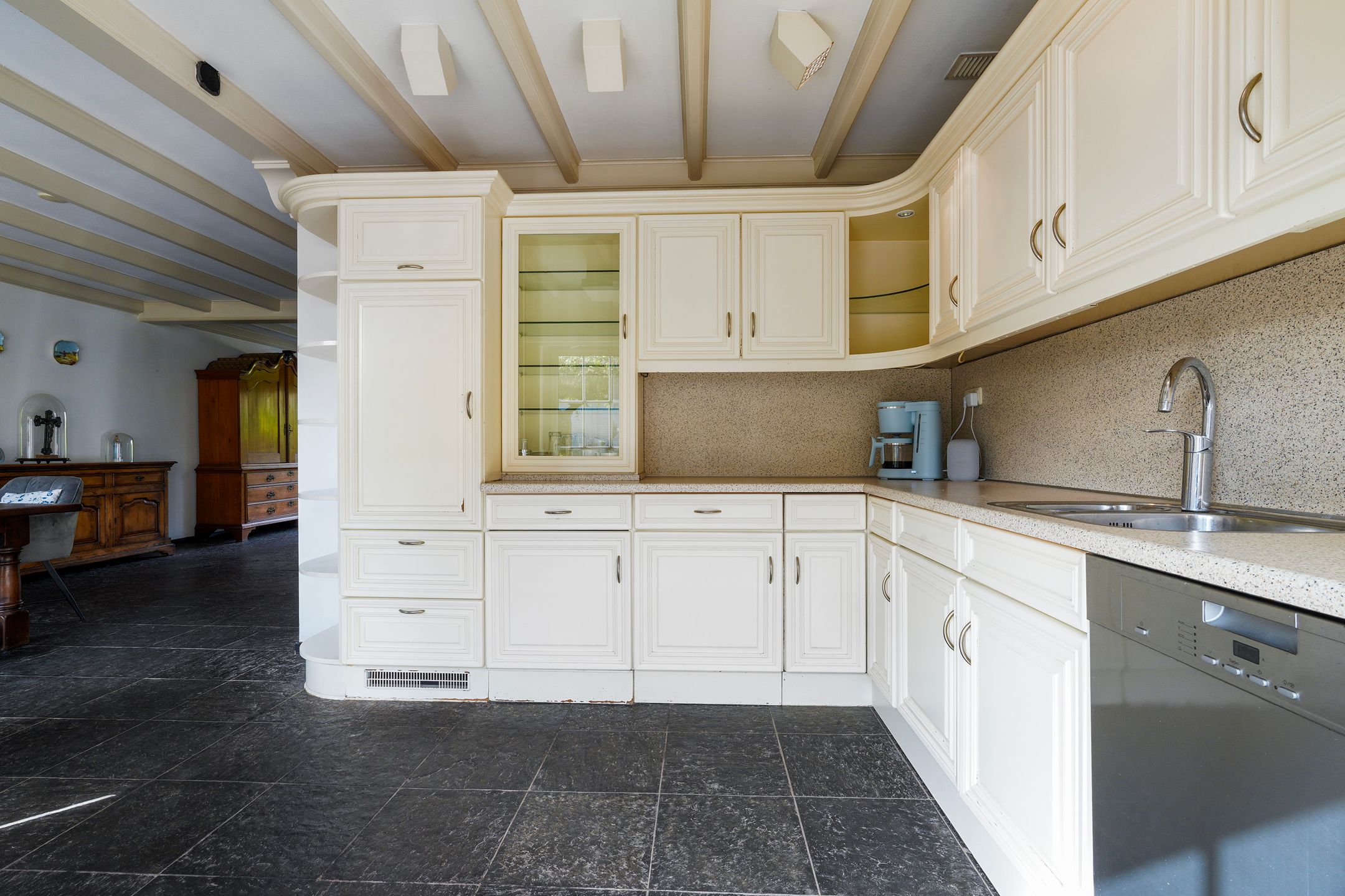 Foto 12 van Lariksstraat 2