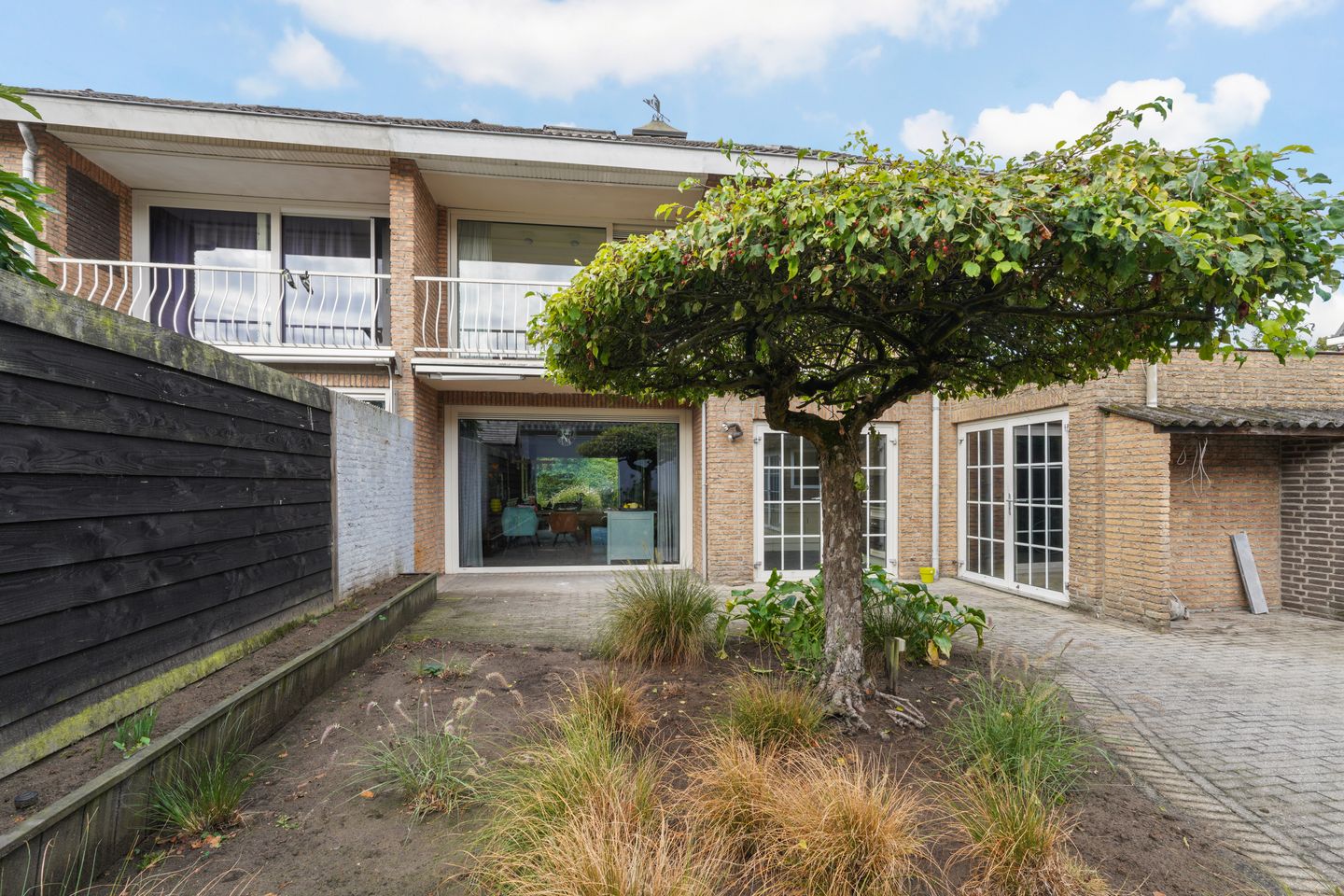 Foto 35 van Lariksstraat 2