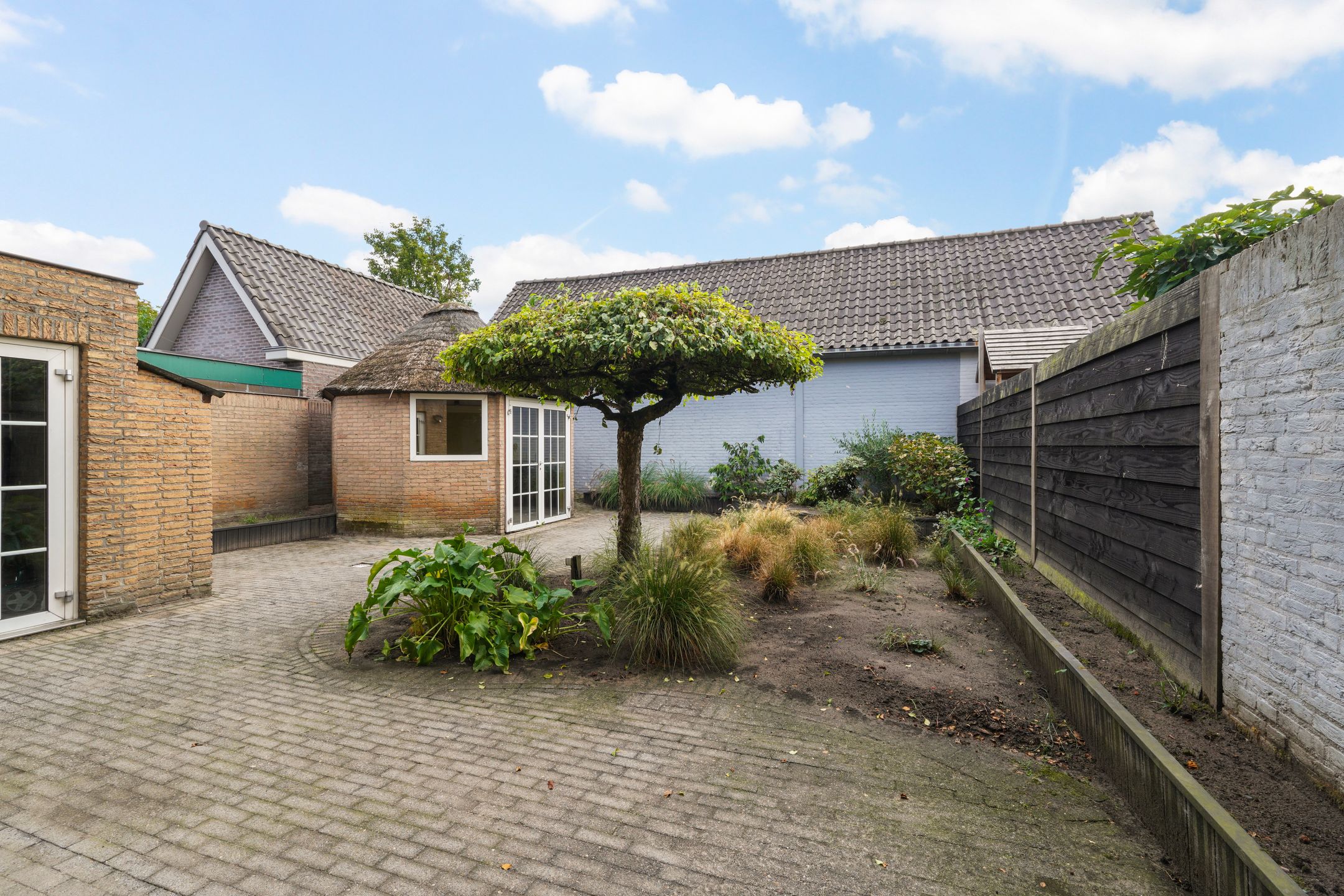 Foto 36 van Lariksstraat 2