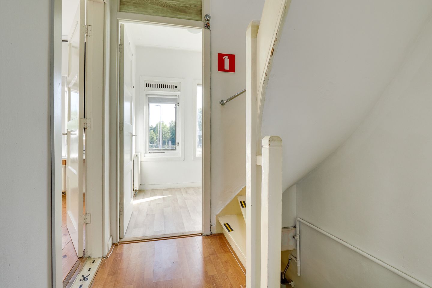 Foto 19 van Van Egmondkade 8-BS