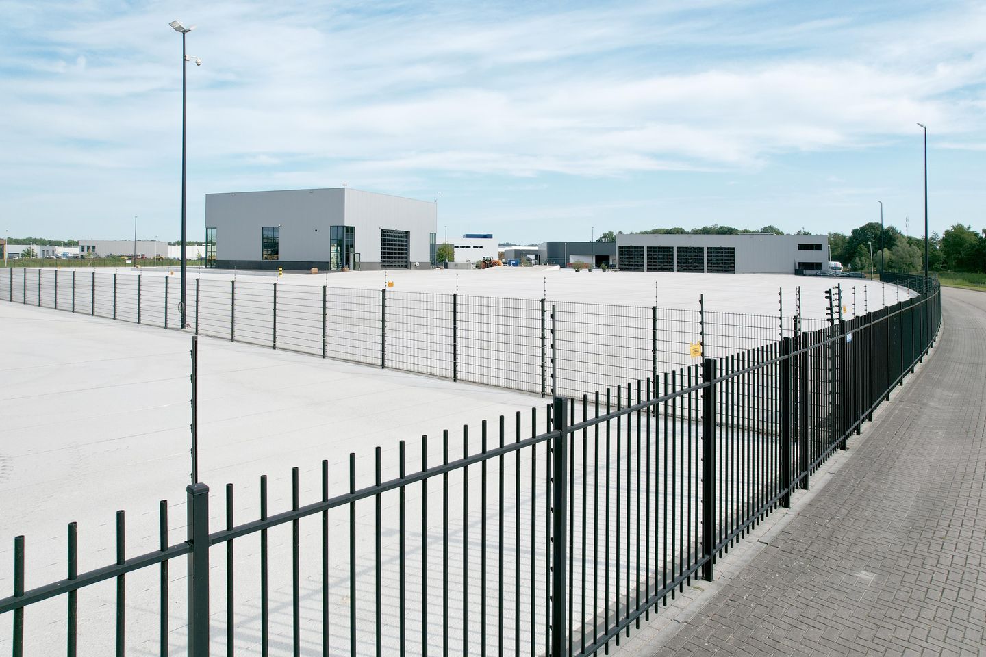 View photo 2 of Handelsweg 20