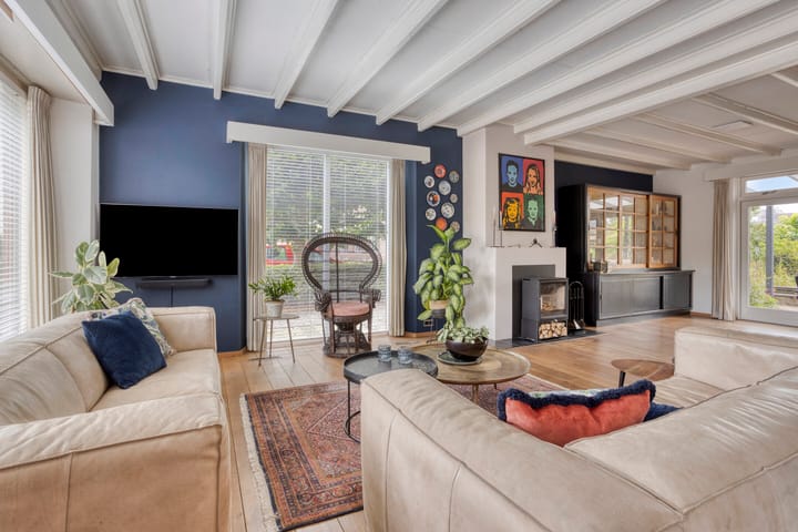 Photo 13 of Julianastraat 1