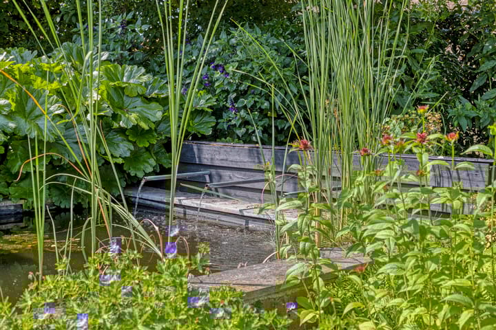 Photo 60 of Julianastraat 1